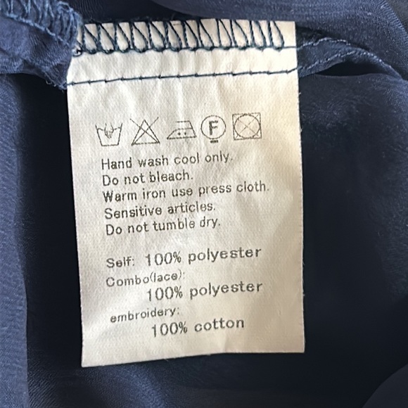 Jet Label, Fashion For Joy, Navy Lace Ruffled Tier Open Front Top, Small. - Picture 6 of 10